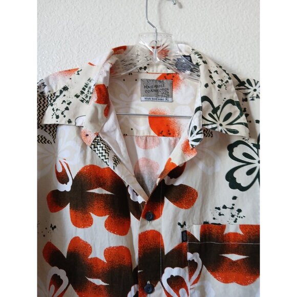 Pineapple Connection Shirt Mens XL White Hawaiian  Buttonup Floral Hawaii Design - Picture 3 of 12